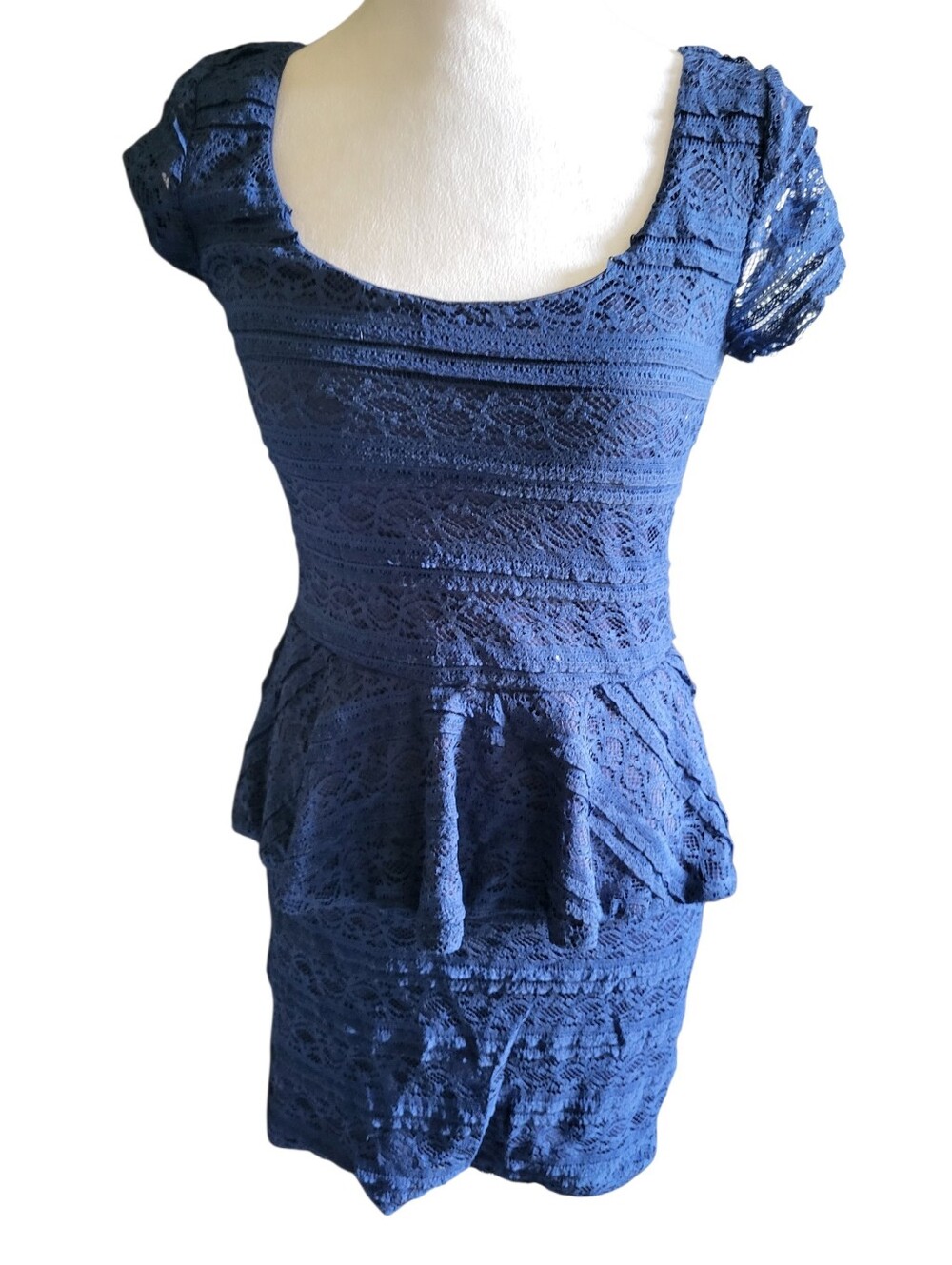 Love Reign Lace Peplum Dress Blue sz M